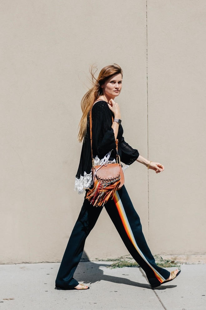 Những cách biến quần thể thao trở nên sành điệu