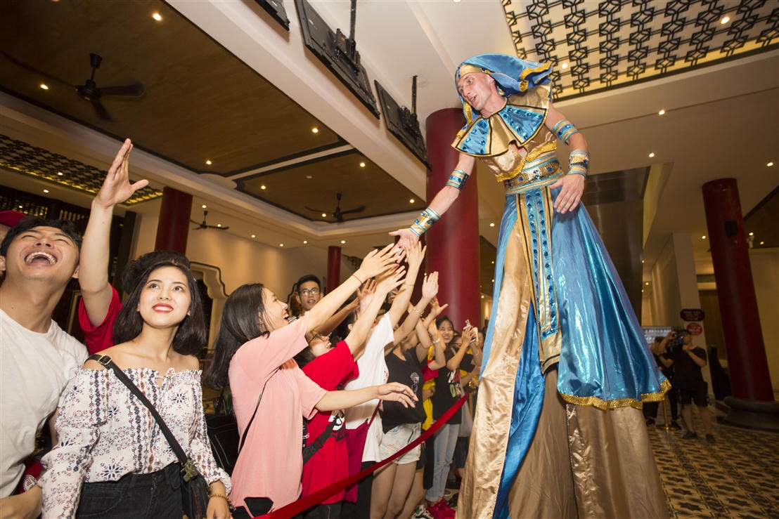 Chỉ với 150 ngàn đồng, sinh viên được chơi thả ga tại Sun World Danang Wonders (Asia Park)