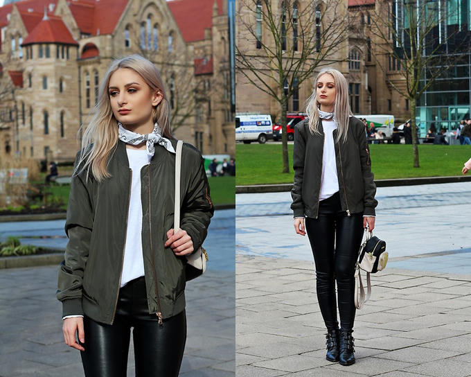 ba-lo-don-gian-nhung-lai-khien-ban-cuc-chat-khi-mix-do-3