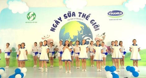 Vinamilk đồng hành hưởng ứng Chương trình ” Ngày sữa thế giới” do Hiệp hội sữa Việt Nam khởi xướng