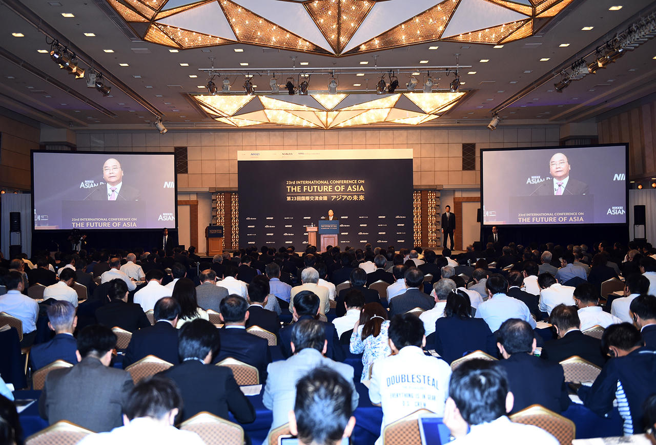 Thủ tướng nói về Giấc mơ Việt Nam tại Hội nghị Tương lai châu Á ở Nhật