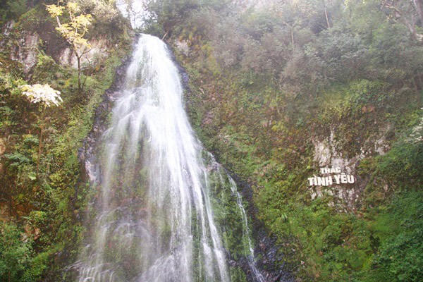 Kết quả hình ảnh cho Thác Tình Yêu, Lào Cai