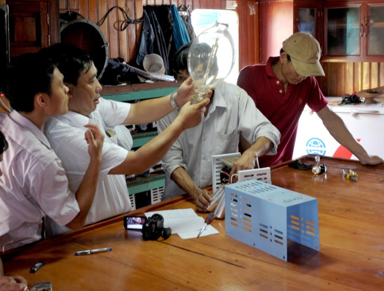 Hàng loạt tàu cá vỏ thép hư hỏng ở Bình Định: Tỉnh sẽ hỗ trợ nếu người dân kiện doanh nghiệp