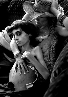 Mẹ chăm con ung thư lay động hàng triệu người: Không dám lơ là một khoảng khắc!