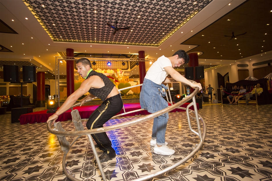 Sun World Danang Wonders (Asia Park) giảm 50% giá vé cho học sinh đi theo đoàn 