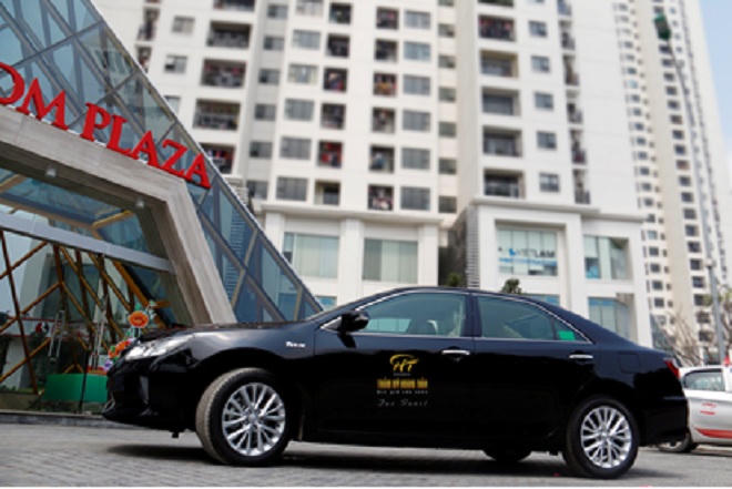 Tổ hợp thẩm mỹ 5 sao Hoàng Tuấn gìn giữ sắc xuân