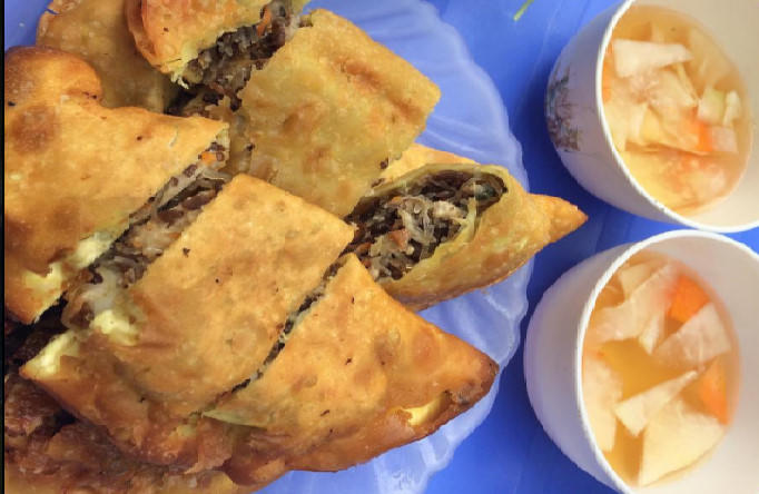 Truy tim nhung hang banh goi noi tieng Ha Noi hinh anh 7