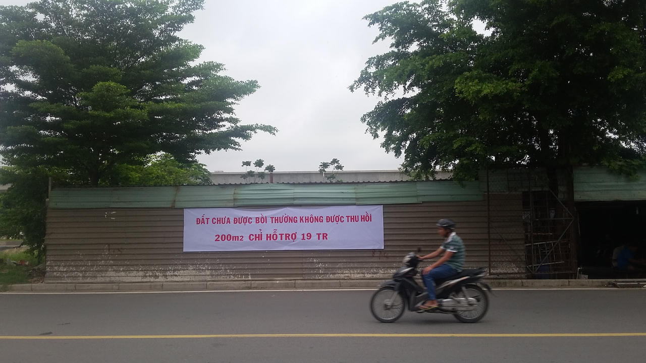 Vụ bồi thường “bèo bọt”: 202m2 đất mặt đường chỉ được đền bù… 19 triệu