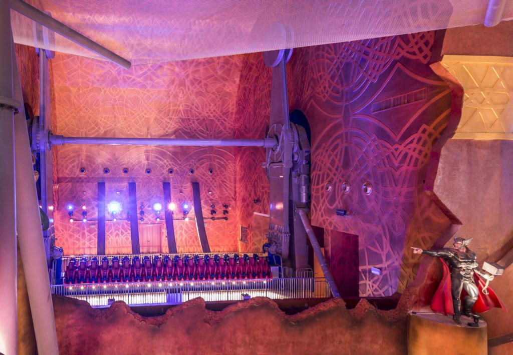 Ben trong cong vien giai tri trong nha 1 ty USD cua Dubai hinh anh 3