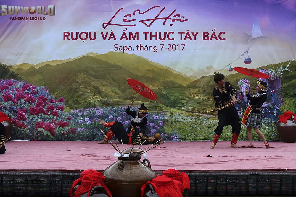 Tháng 7, say trong Không gian Ẩm thực Tây Bắc Sun World Fansipan Legend