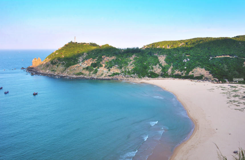 Mua he ruc lua tren cung duong bien dep nhat Viet Nam hinh anh 17