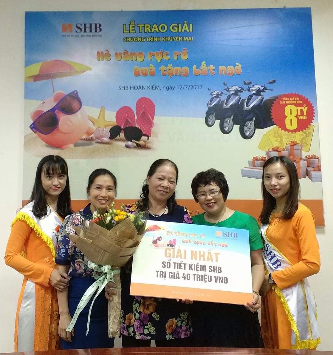 SHB Tặng 17 xe Honda Lead cho 17 khách hàng may mắn đầu tiên