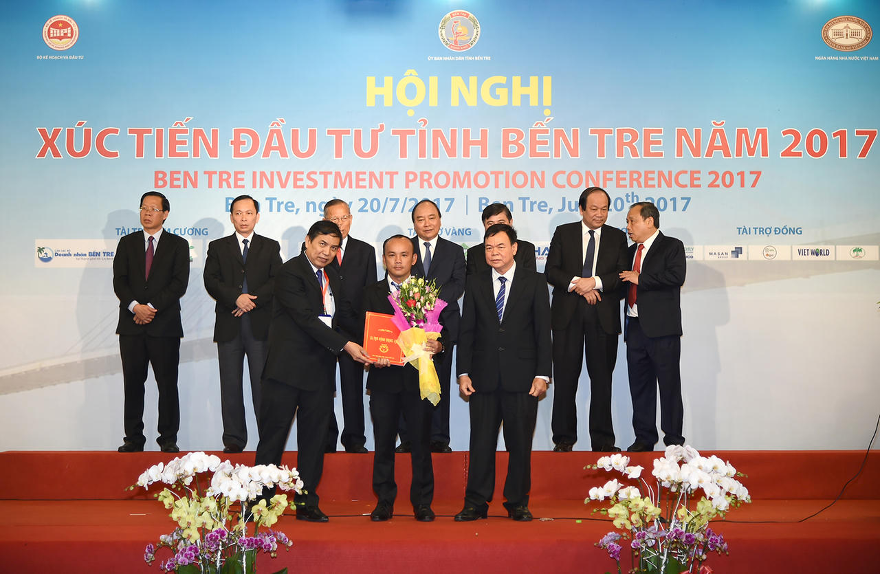 'Bến Tre muốn đón được đại bàng thì phải có tổ đại bàng'