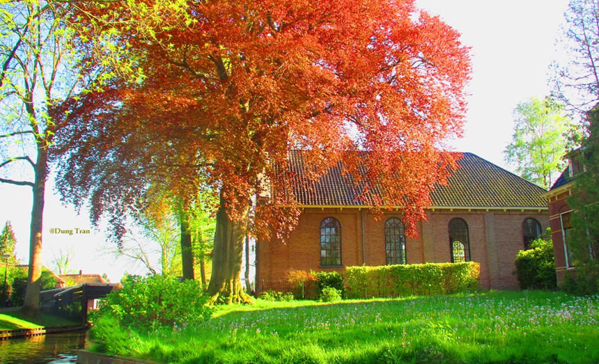 Khach Viet ngan ngo truoc ngoi lang co tich dep nhat the gioi hinh anh 7