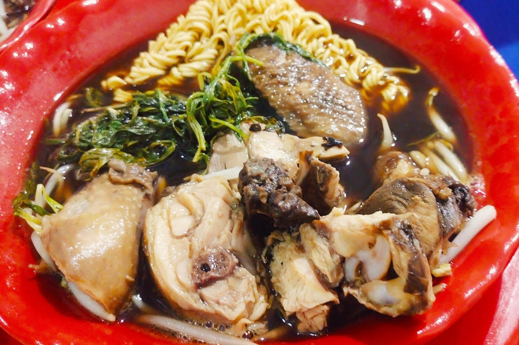 Do an vat tu ga khien thuc khach me man hinh anh 8