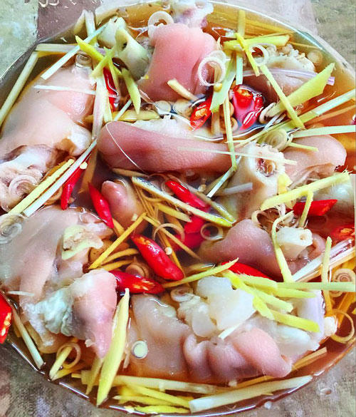 Kết quả hình ảnh cho Móng giò ngâm chua ngọt