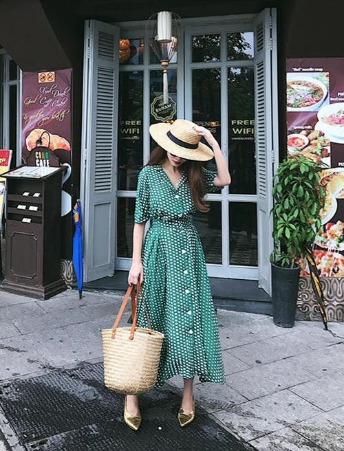 Sao Việt đua nhau dùng túi cói