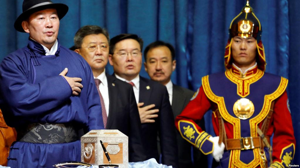 Võ sĩ vô địch thế giới trở thành Tổng thống Mông Cổ