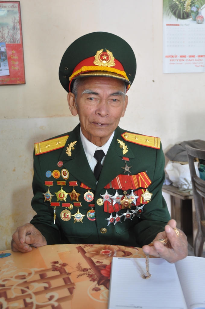  Chuyện cảm động về chiếc đồng hồ Bác dành tặng người Anh hùng