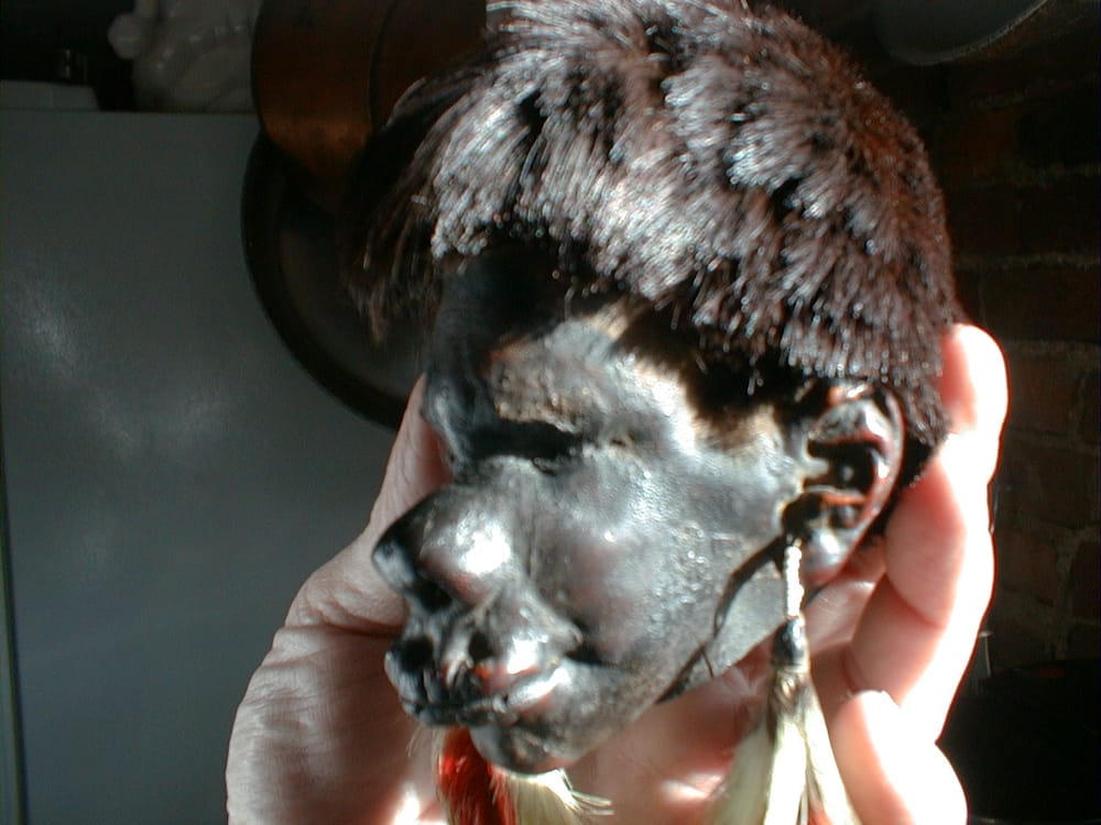 Kỳ dị tục thu nhỏ đầu người của chiến binh Jivaro