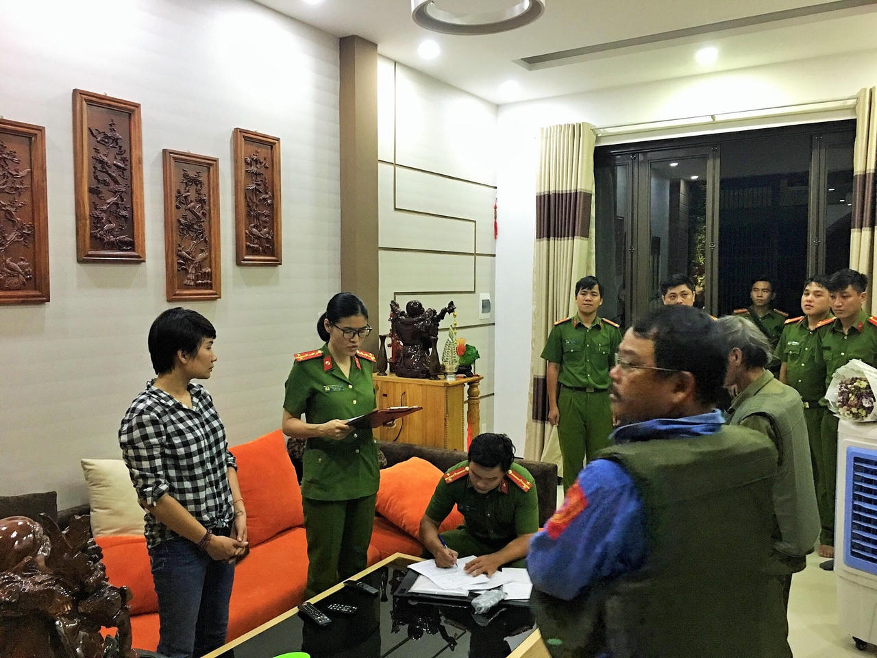 Đẳng cấp 'khách VIP'của “nữ quái” lừa đảo 