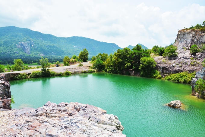 goi-y-dia-diem-moi-noi-nhung-cuc-hot-cho-ky-nghi-2-9-o-phia-nam-4