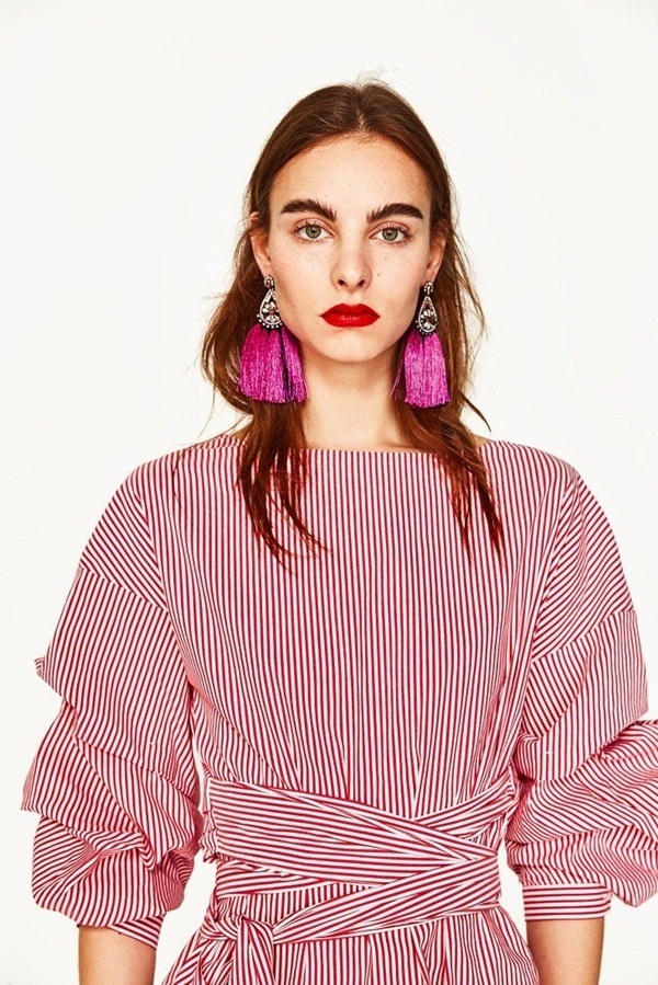 Phối đồ chuẩn với áo tay phồng, tay loe đang hot