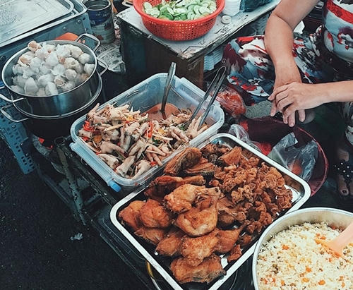 nhung-con-hem-an-vat-luon-tap-nap-o-sai-gon-2