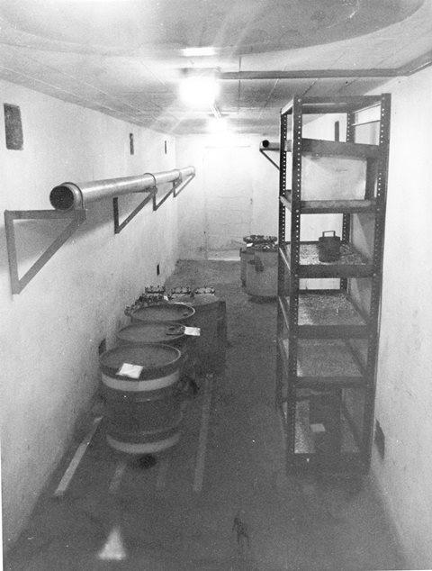 Từng có nhà máy sản xuất khí độc Sarin tuyệt mật giữa lòng nước Anh?