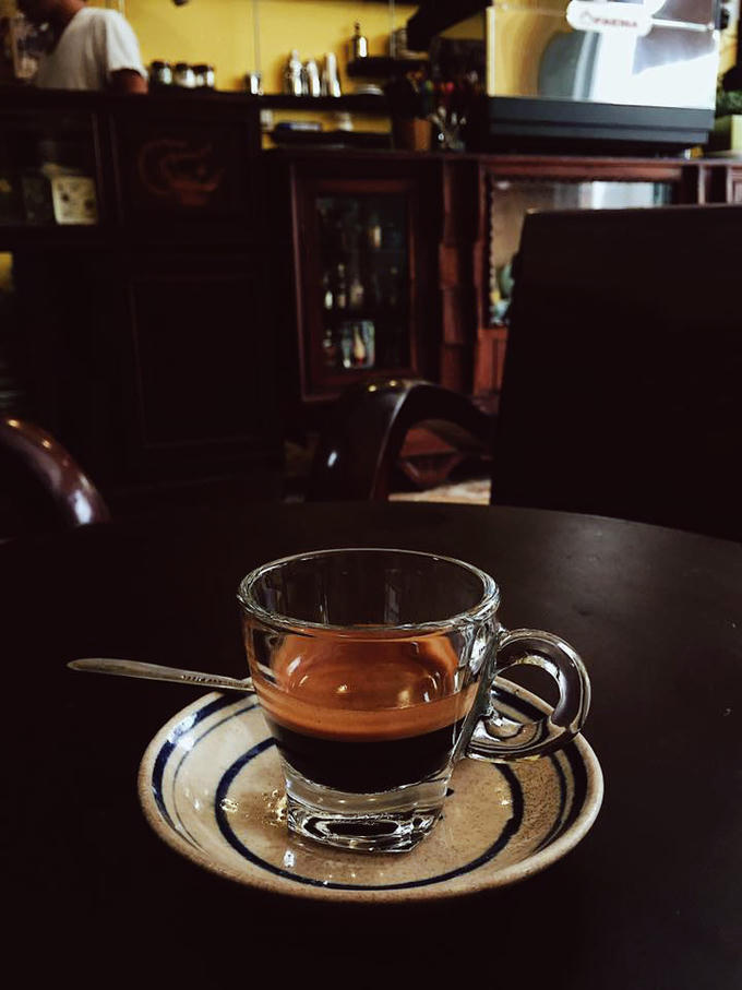 Quán cà phê như một ngôi nhà cũ ở Đà Nẵng