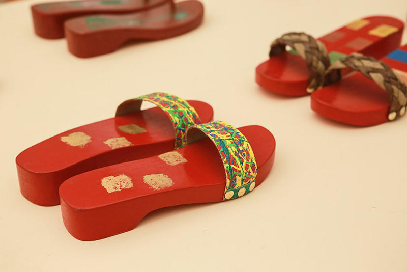 Những món quà lưu niệm đậm chất Việt Nam trong mắt khách du lịch Quốc tế