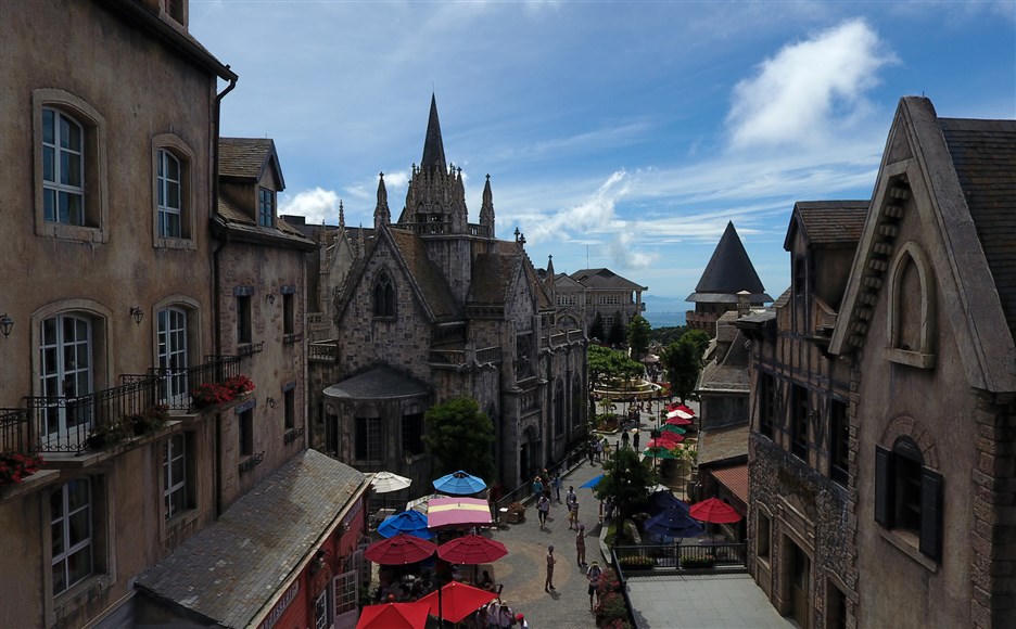 Du khách Sun World trúng thưởng chuyến du lịch vòng quanh thế giới cho cả gia đình