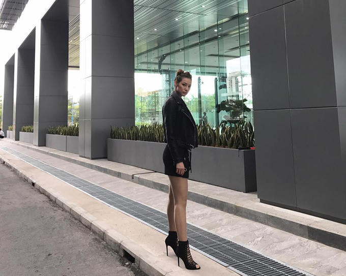 lilly-nguyen-chuong-trang-phuc-khoe-khoan-sexy-5