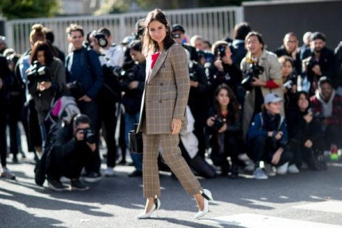 ELLE Style Calendar (25.9 - 1.10) - Xu hướng caro quay trở lại