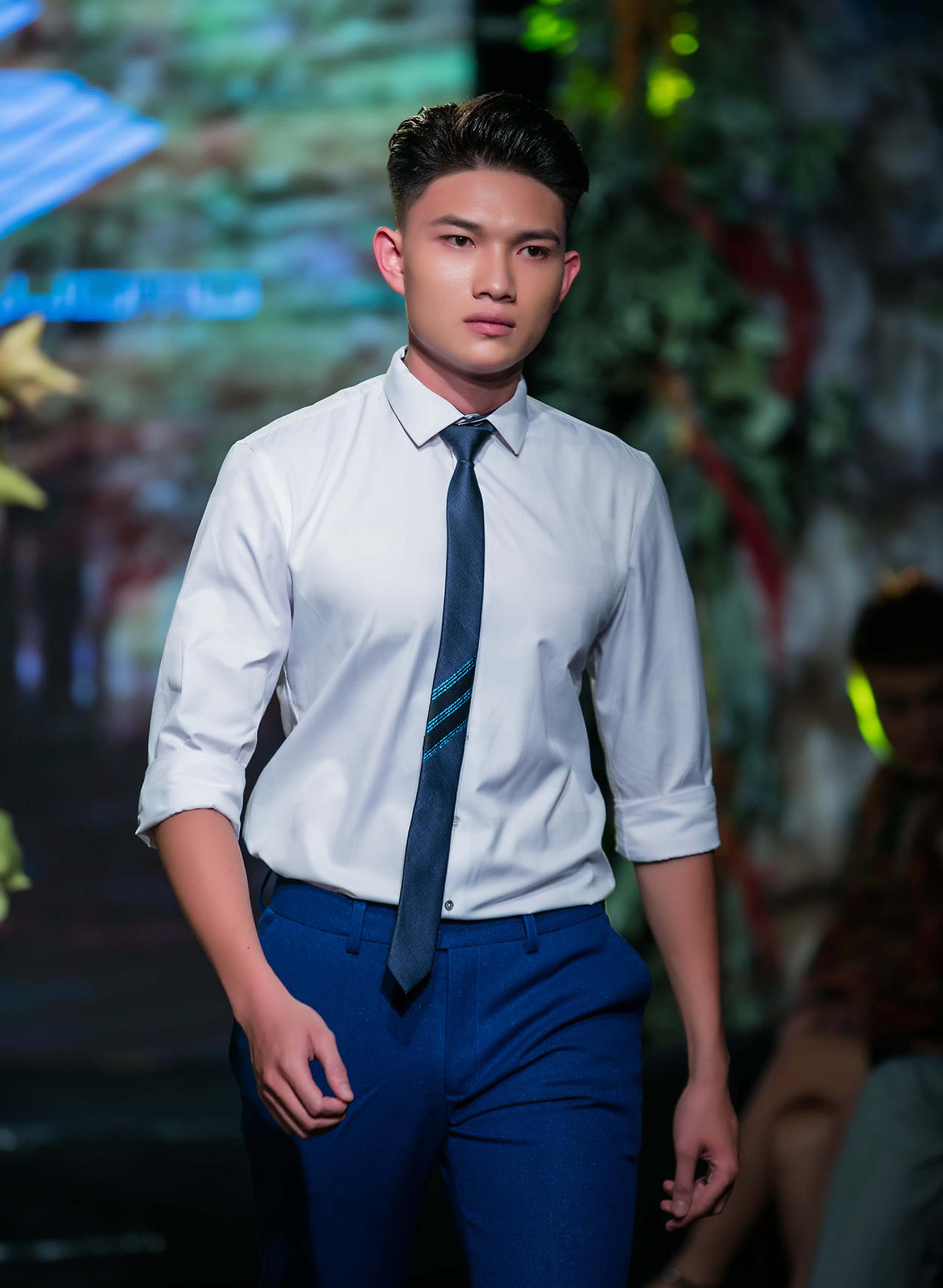 Lịch thiệp bộ BST thời trang Thu – Đông 2017