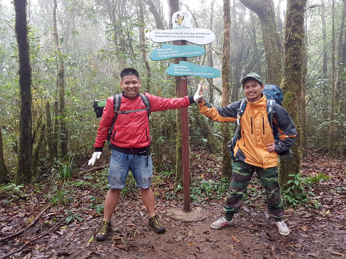 Xuyên rừng chinh phục nóc nhà cao nguyên Lâm Viên