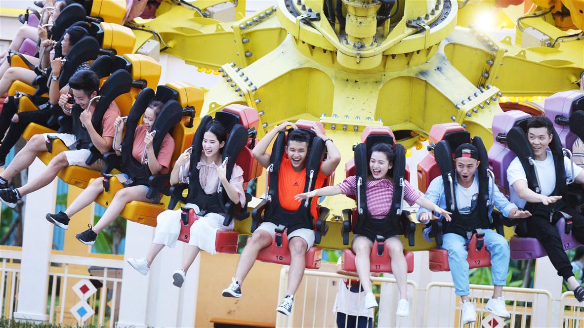 Các khách hàng Sun World bất ngờ trúng thưởng tour du lịch quốc tế tới Pháp, Úc