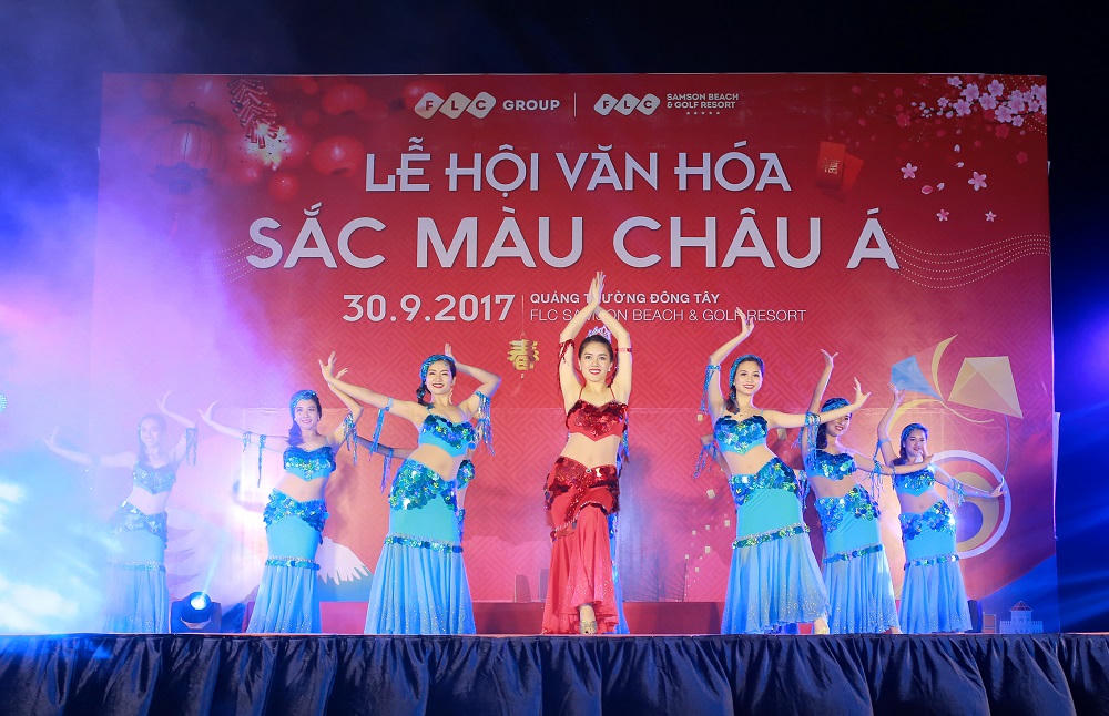 Rực rỡ lễ hội sắc màu châu Á tại FLC Sầm Sơn
