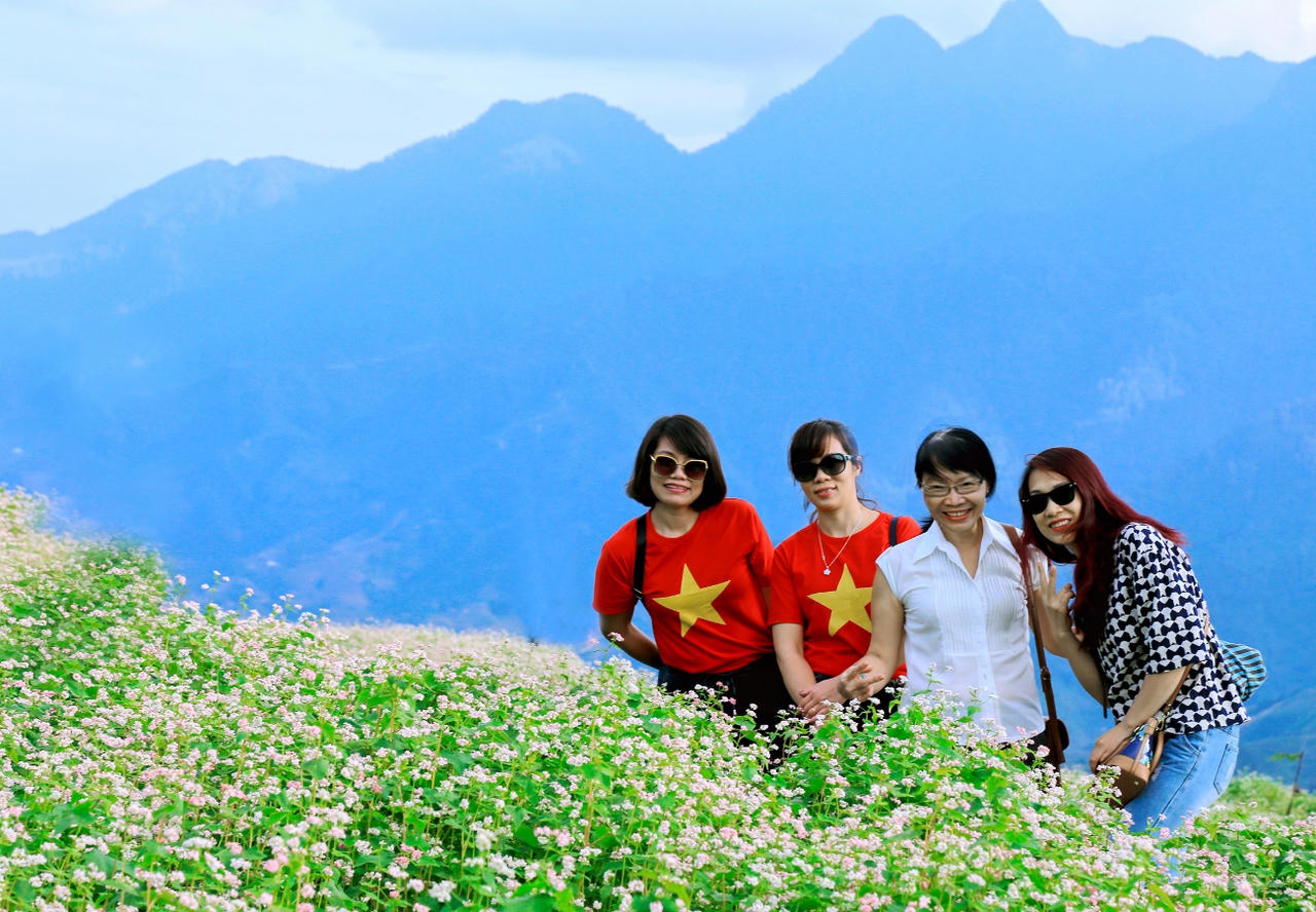 Độc đáo Lễ hội hoa Tam giác mạch Fansipan tháng 10/2017