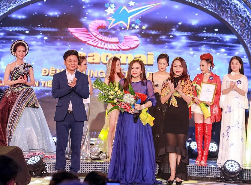 'Cơn mưa' giải thưởng trong đêm Chung kết xếp hạng Sao Mai 2017