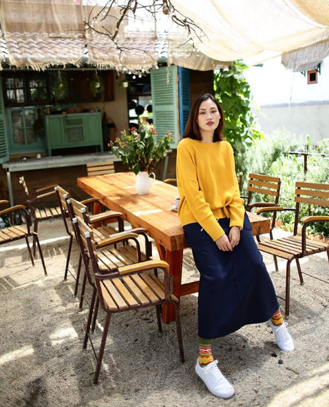 Street style sao Việt khi sang thu - sắc vàng ấm áp lên ngôi