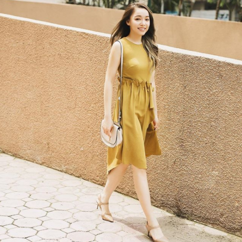 Street style sao Việt khi sang thu - sắc vàng ấm áp lên ngôi