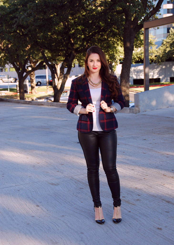 9 cách phối blazer kẻ ô đang khuynh đảo giới mộ điệu thời trang New York