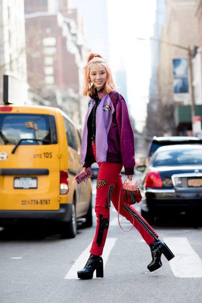 Sành điệu như Fashionista thứ thiệt cùng giày bốt cao gót