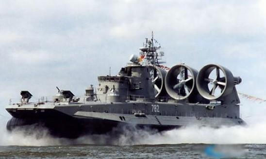 Chuyên gia kỹ thuật Ukraina “nâng đỡ” nền công nghiệp quân sự Trung Quốc?