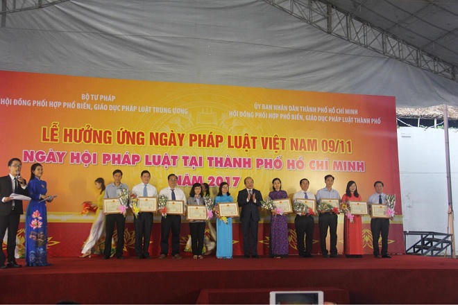 TP.HCM:  Nhiều mô hình mới, cách làm hay, sáng tạo hưởng ứng Ngày Pháp luật Việt Nam