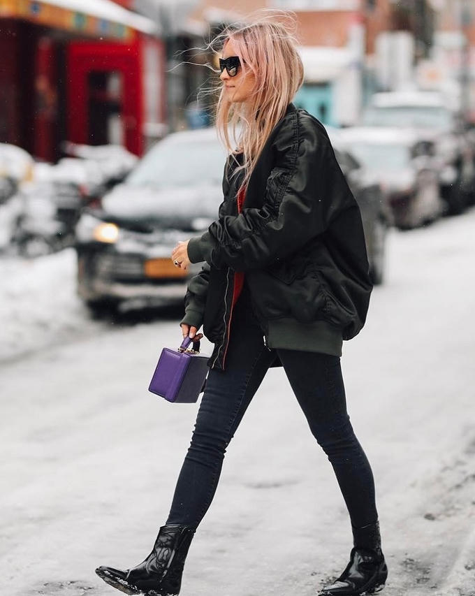 Street style cá tính của bà mẹ hai con người Hà Lan