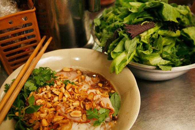Ba món ngon cho bữa trưa lang thang phố cổ Hà Nội