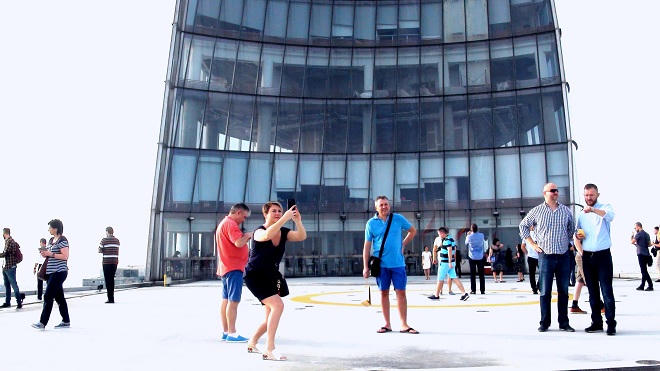 Phó Thủ tướng Slovakia thăm Tòa tháp Tài chính Bitexco