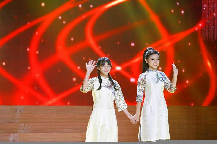 6. Tuyet Nhung - Thu Tuyet (6)